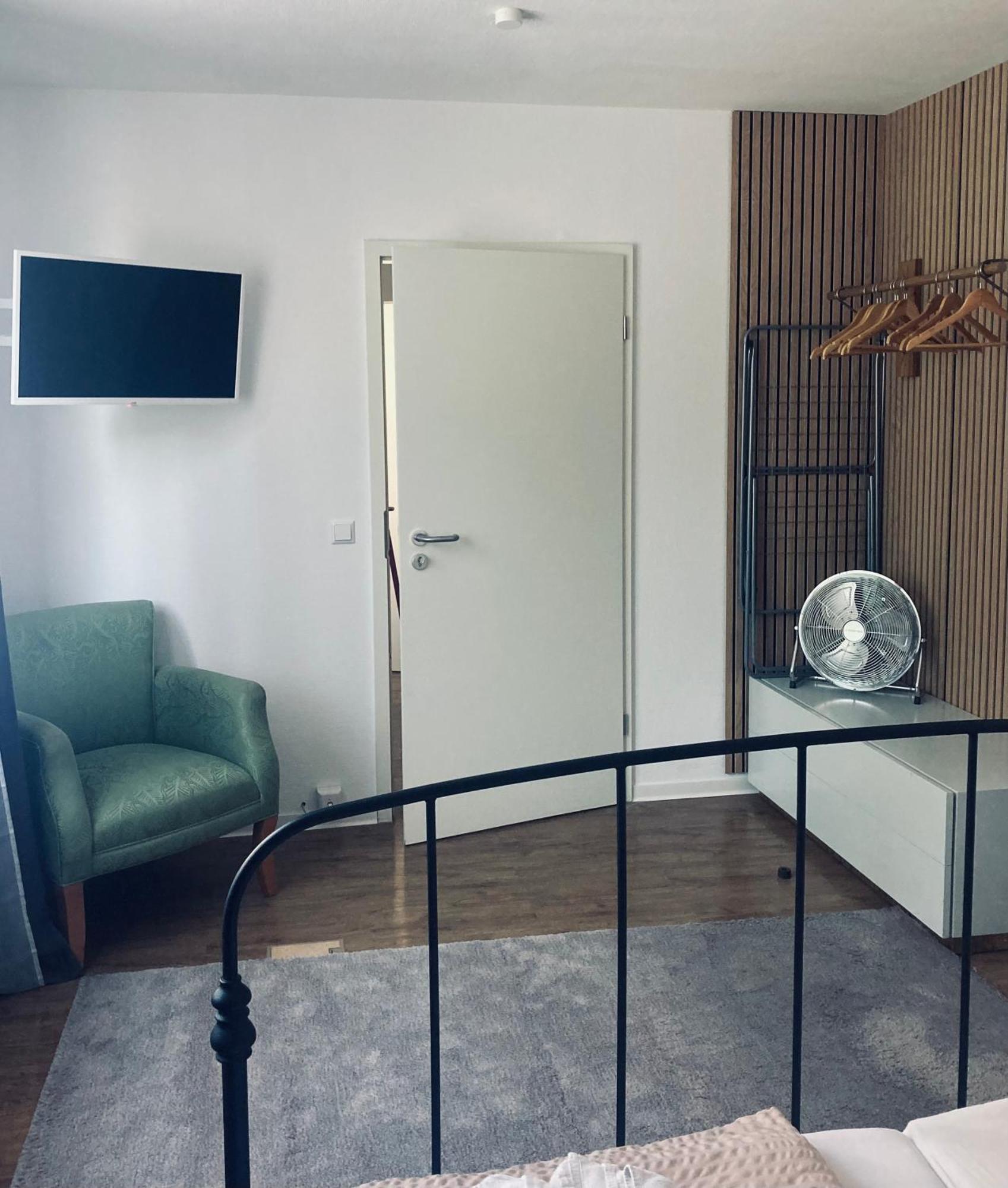 Free Apartment - Bei Der Stadtmauer Reutlingen Exteriér fotografie
